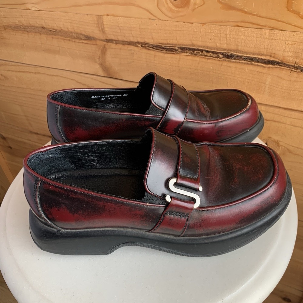 Dansko Red And Black Clogs Size 39 Marlene Distressed Nurse Shoes Loafers Chunky - Picture 2 of 7